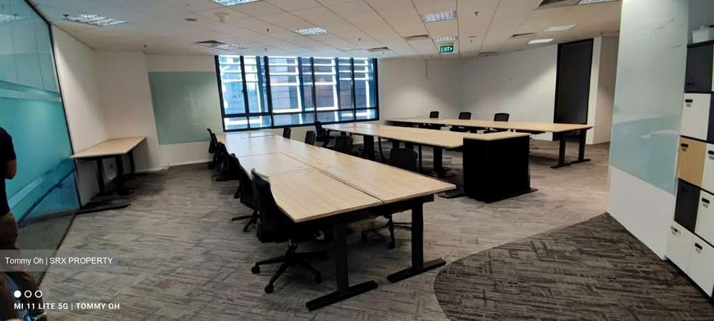 PLUS (D1), Office #567445891